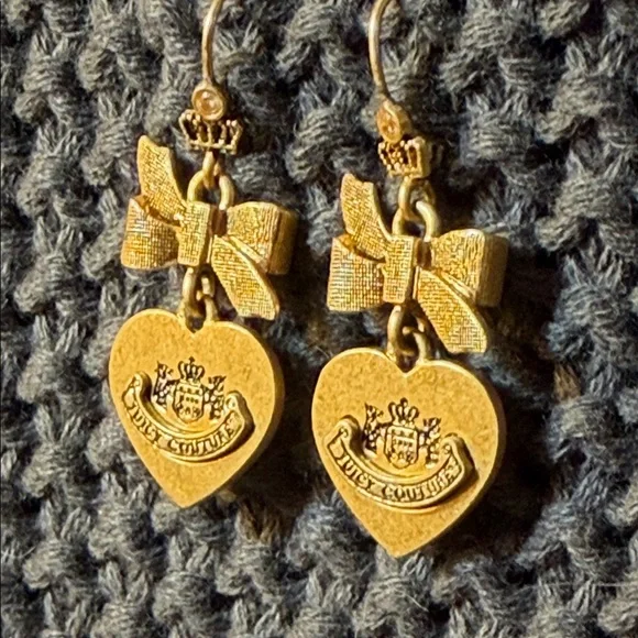 Juicy Couture Gold Bow Heart Earrings 530 - Picture 1 of 5